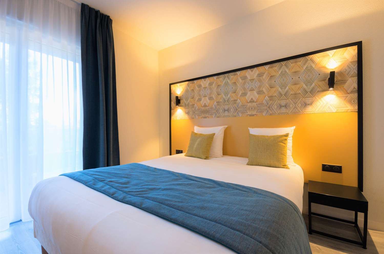 Best Western Domaine De Roquerousse 살롱드프로방스 외부 사진